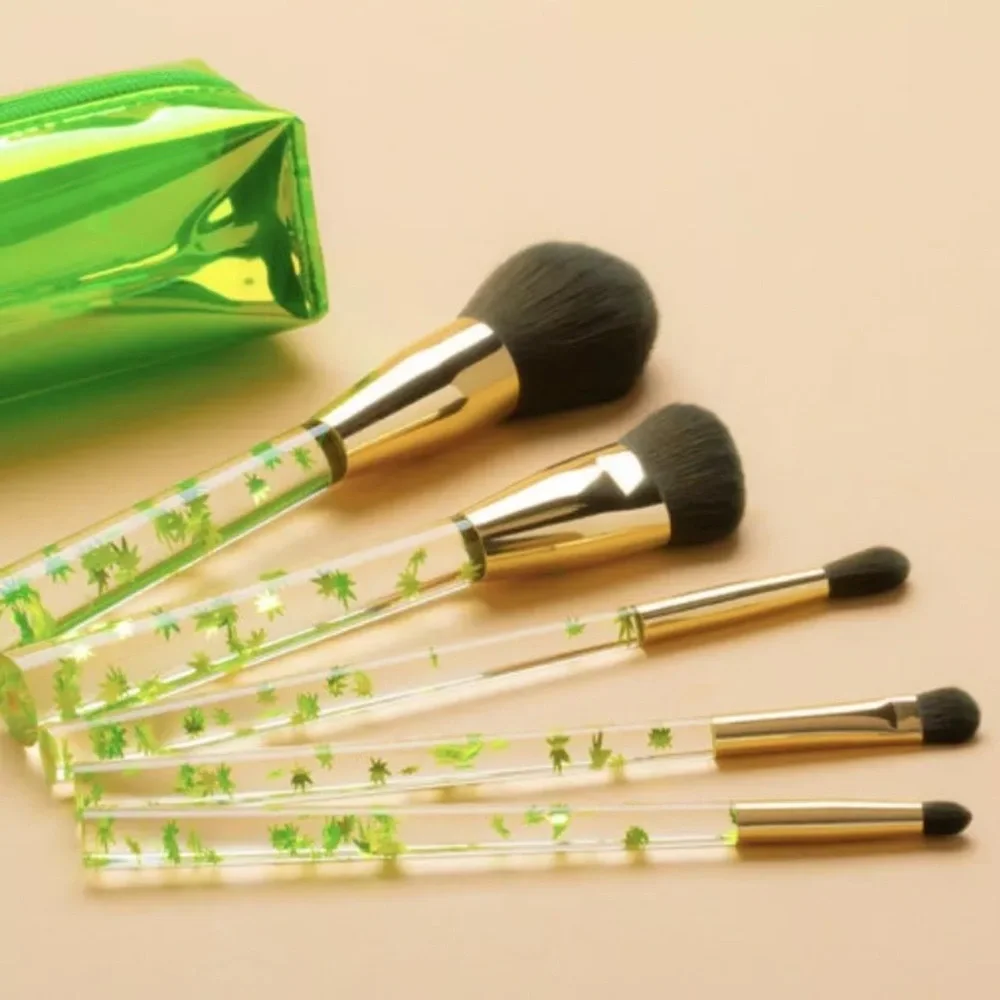 NEW 4 2o Makeup Brush Collection Set RARE